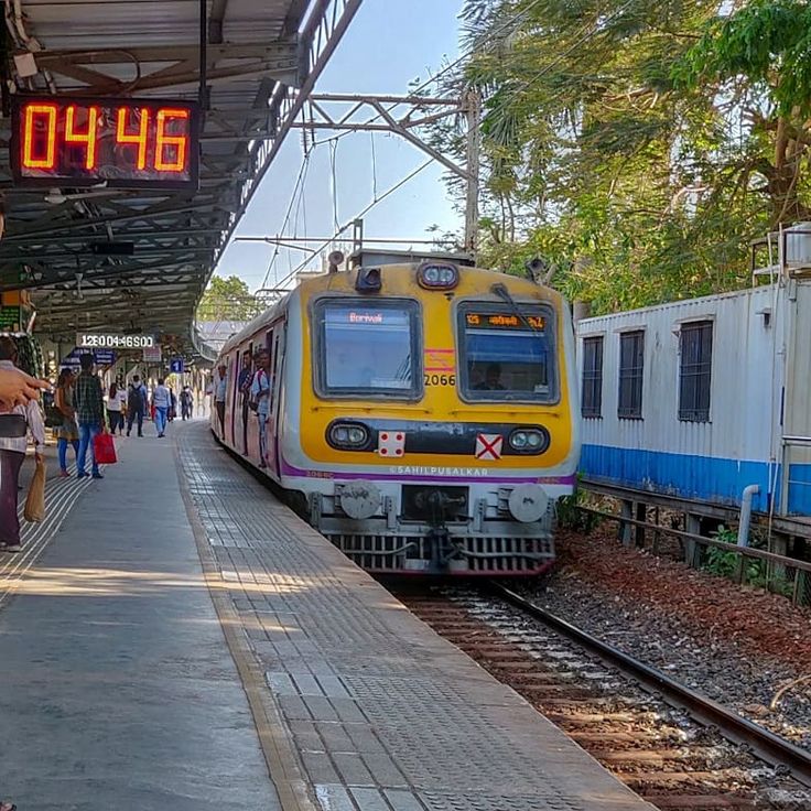 Mumbai Local Train